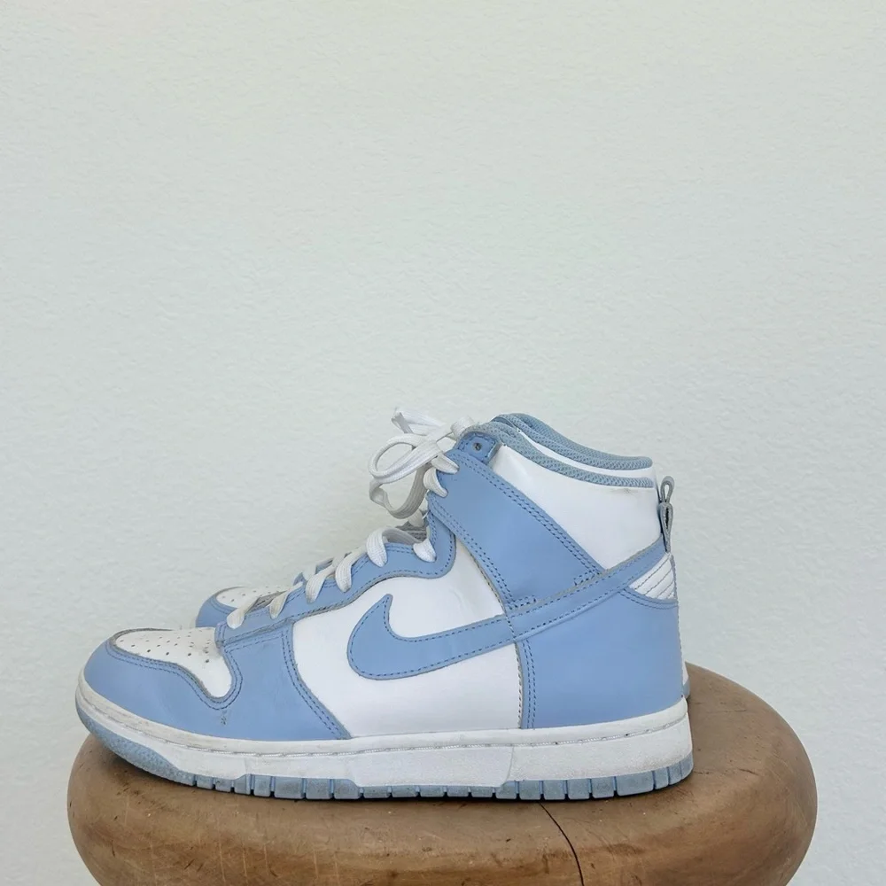 Nike fair preowned
